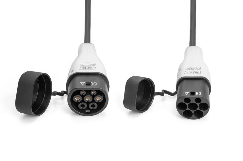 Digitus EV Charging - Three Phase 415V 32A Type 2 to Type 2 Standard Charger cable 5m Black