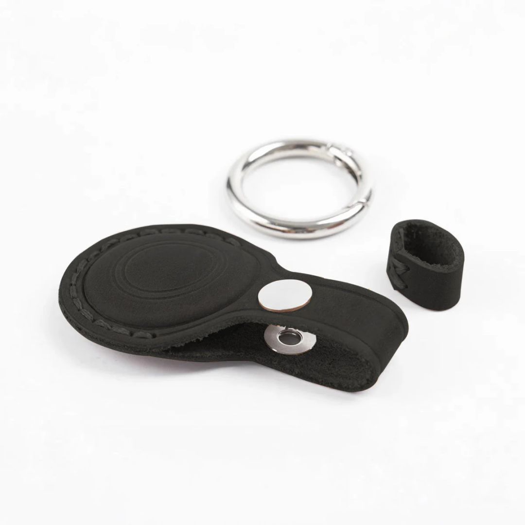 Mobile Origin AirTag Outdoor Leather Keychain A7 Black