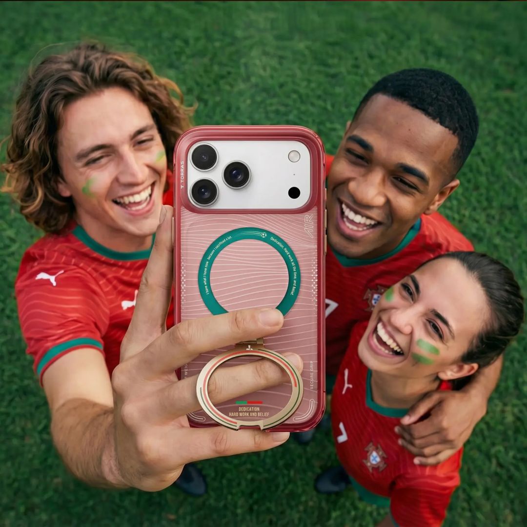 Torras Ostand Q3 Air World Cup Limited case for iPhone 17 Pro Red