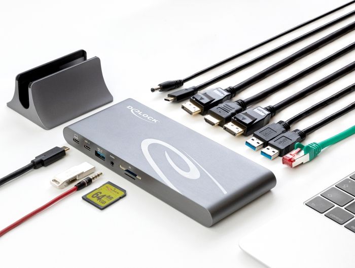 DeLock USB Type-C™ DP 1.4 Docking Station Triple 4K Display - HDMI / DisplayPort / USB / LAN / SD / PD 3.0 Grey