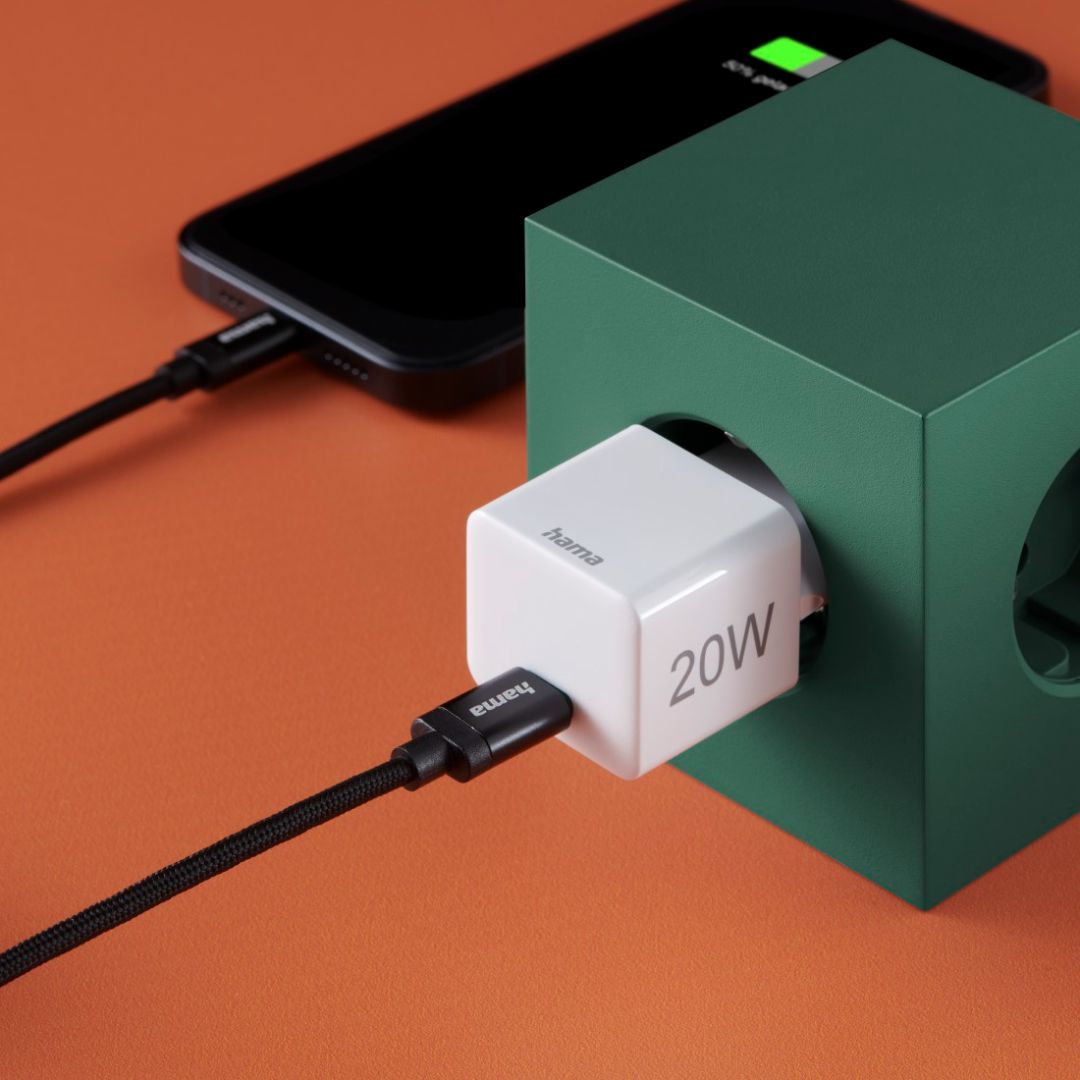 Hama Hálózati adapter USB Type-C Mini PD QC 20W White